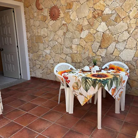 Casa Girasole - *