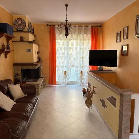 Casa Girasole - *