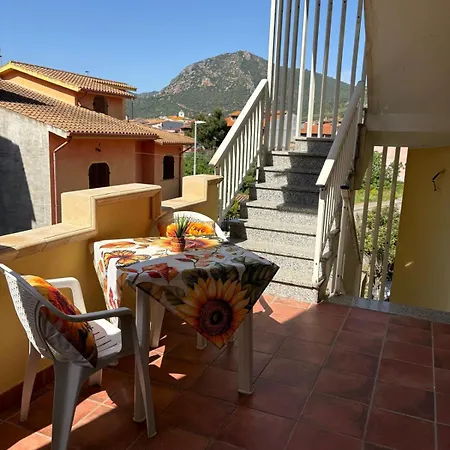 Casa Girasole - *